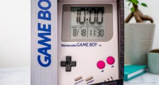 idees-cadeaux-vintage-noel-game-boy-alarm